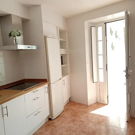 Entero Con Jardin En Casa Amelia *