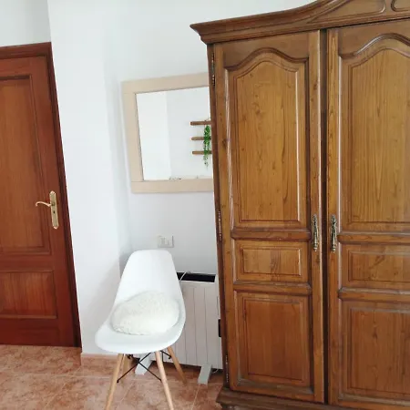 Entero Con Jardin En Casa Amelia Lejlighed Padrón